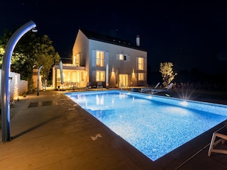 Villa Režanci Außenaufnahme 4