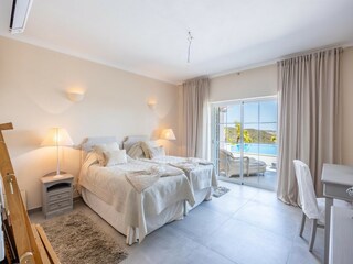 Villa Salema Features 25