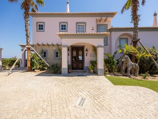 Villa Salema Outdoor Recording 9