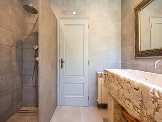 Villa Salema Features 36