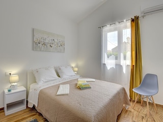 Ferienhaus Pinezići Ausstattung 22