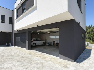 Apartment Pješčana Uvala Außenaufnahme 3