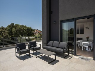Apartment Pješčana Uvala Außenaufnahme 7