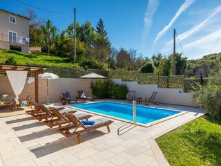 Ferienhaus Beram Außenaufnahme 3