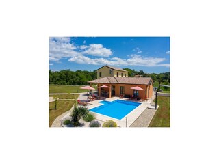 Villa Beram Outdoor Recording 9