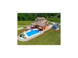 Villa Beram Outdoor Recording 10