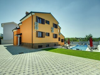 Villa Pula Buitenaudio-opname 6