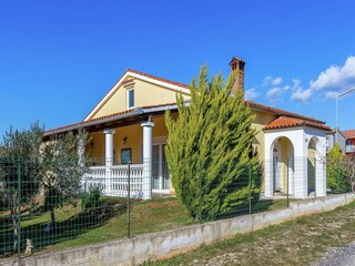 Vakantiehuis Ližnjan Buitenaudio-opname 12