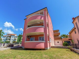 Apartment Ližnjan Außenaufnahme 8