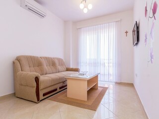 Apartment Ližnjan Features 19