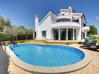 Villa Ližnjan Outdoor Recording 9