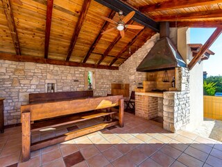 Ferienhaus Ližnjan Außenaufnahme 8