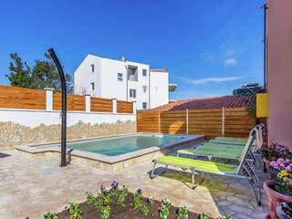 Apartment Ližnjan Außenaufnahme 1