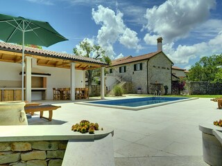 Ferienhaus Rojnići Außenaufnahme 8