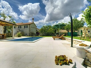Ferienhaus Rojnići Außenaufnahme 9