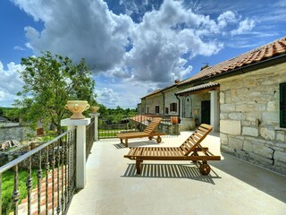 Ferienhaus Rojnići Außenaufnahme 17