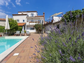 Ferienhaus Bratulići Außenaufnahme 7