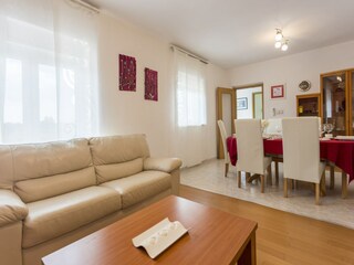 Holiday house Bratulići Features 12