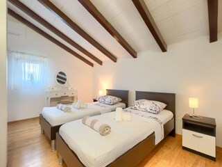 Holiday house Pavićini Features 24