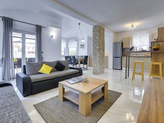 Villa Valbandon Features 30