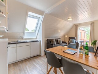 Küche mit Essbereich