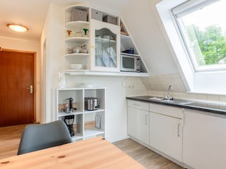 Blick vom Essbereich zur Küche