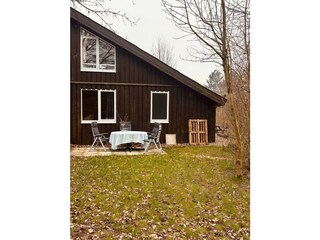 Garten hinter dem Haus