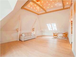 geräumiger Kurs-/Seminarraum "STERNENZELT"