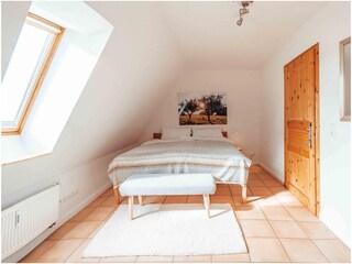 1. Schlafzimmer im 1. DG