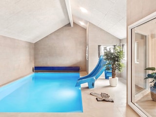 Holiday house Uslev  12