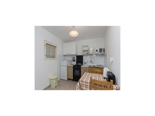 Apartment Koločep Features 13