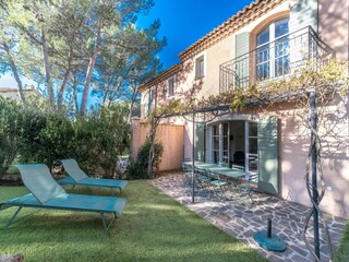 Parc de vacances Le Muy Enregistrement extérieur 14