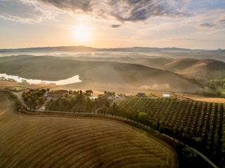 Morgennebel um das Anwesen il Gattero