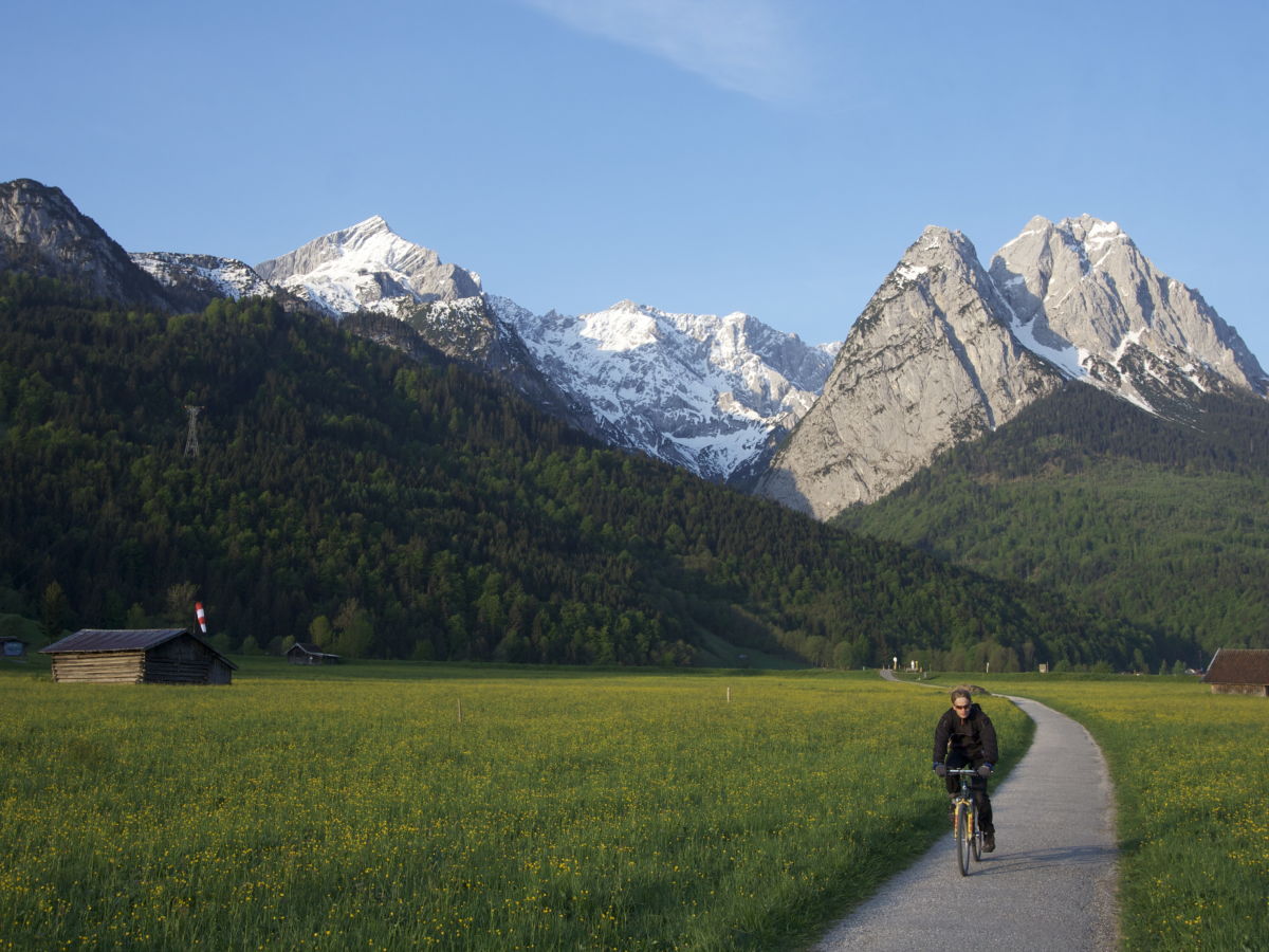 Holiday apartment Auszeit, Garmisch Partenkirchen, Company