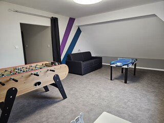 zimmer 7 am dritter stock 1mal schlaffsofa 140*190