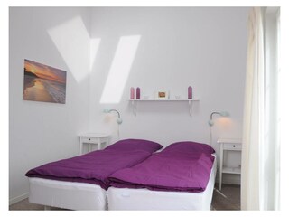 1. Schlafzimmer vorne