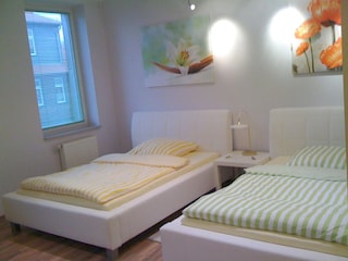 Schlafzimmer 3