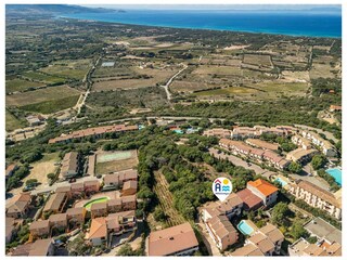 Apartment Badesi Außenaufnahme 3