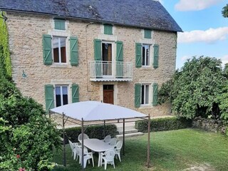 Landhaus Dégagnac Außenaufnahme 1