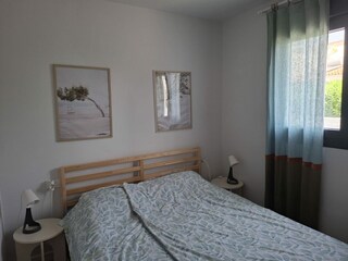 Masterbedroom with bed (160x200 cm) with topdeck