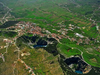 Blaue & Rote See in Imotski