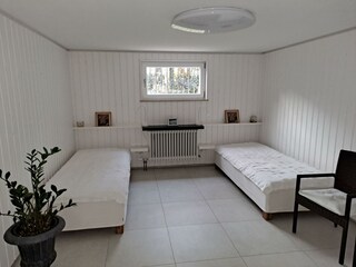 Z 1_Der weiße Raum_a