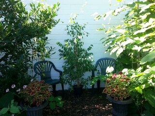 einer der Plätze für Gespräche zu zweit