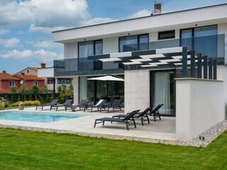 Villa Valbandon Außenaufnahme 7