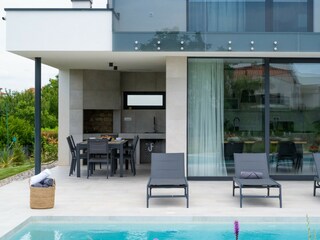 Villa Valbandon Außenaufnahme 9