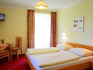 doppelzimmer-fruehstueck-7