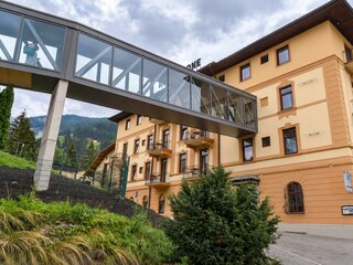 Thermenhotel Krone - Übergang Felsentherme