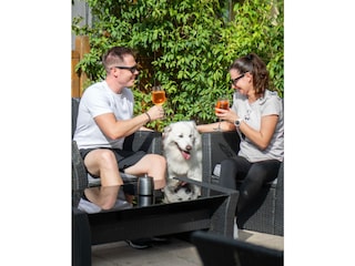 gemütlicher Drink auf der Sonnenterrasse  (5)