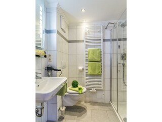 15h Badezimmer Ferienwohnung Schareck Grubers Bad