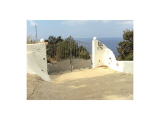 Das Zufahrtstor zur Villa